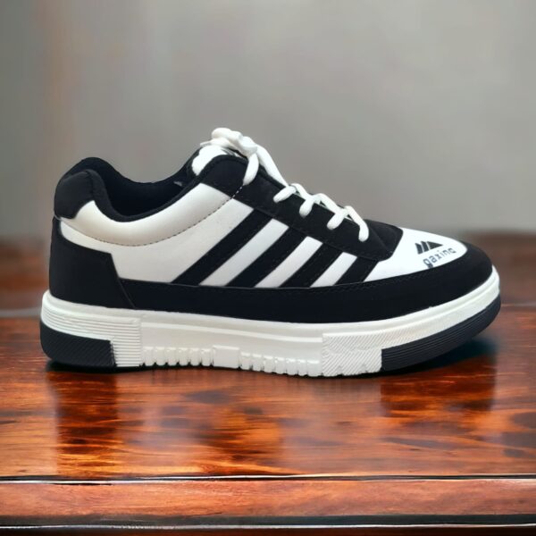 Fashionable Ash And Black Gaxing Sneakerts For men (YS-9)
